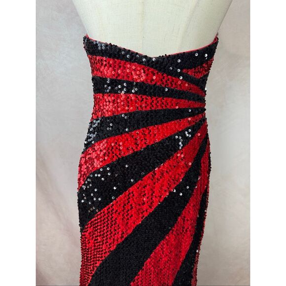 Sequin Formal Dress Red and Black Night Moves Size 6 - Picture 7 of 10